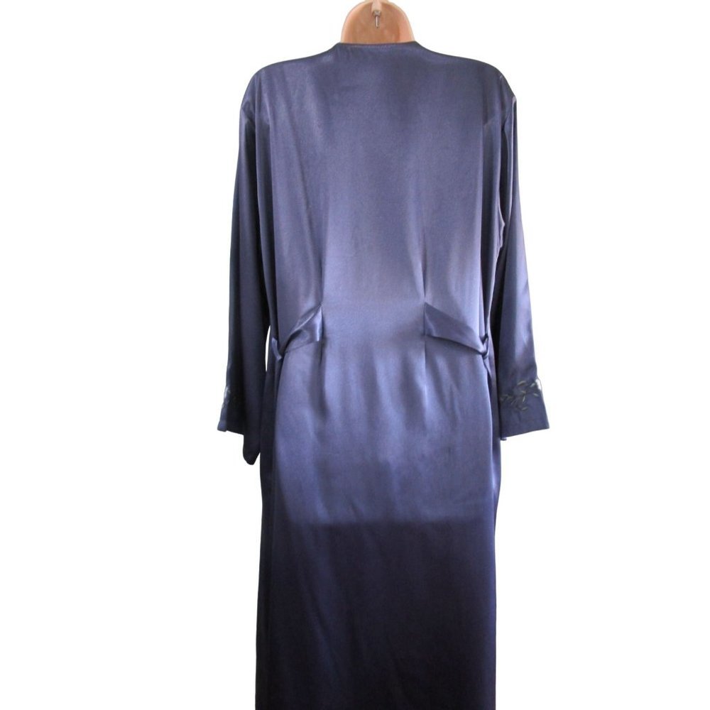 Halston Slate Blue Embroidered Applique Floral Satin Robe Ladies PL EUC - Picture 2 of 16